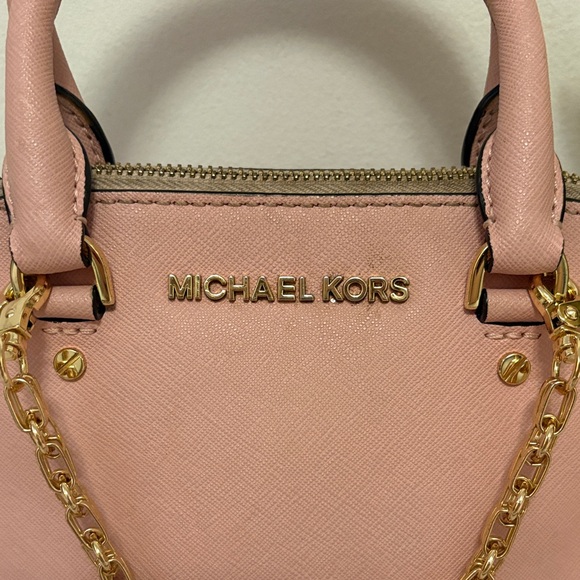 Michael Kors 💗Cindy Mini Blush Pink Satchel with Strawberry Floral Charm - Picture 2 of 8